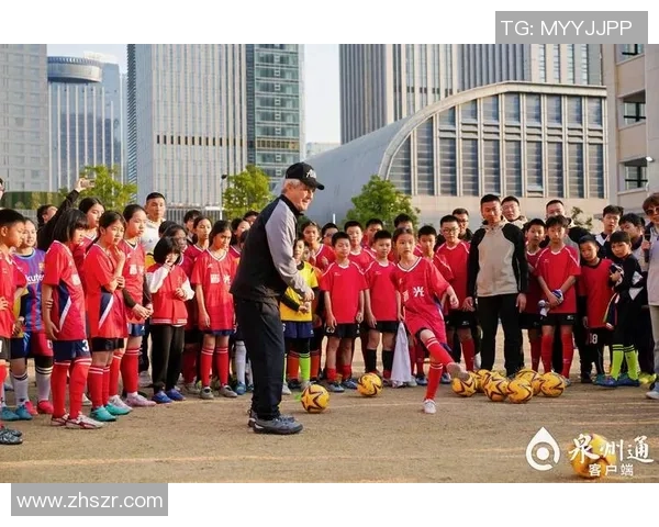 模仿足球球星庆祝舞蹈技巧挑战赛让你体验赛场风采与激情